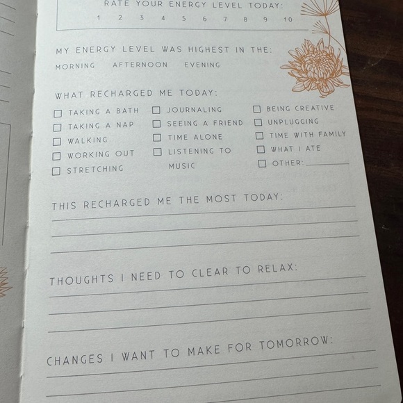 Insight Yellow Celestial Journal - Picture 5 of 5